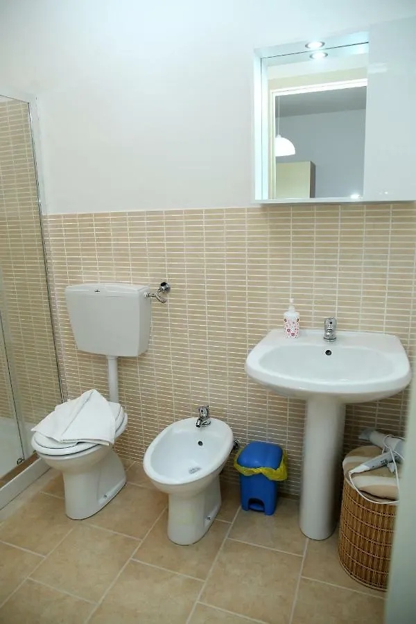Izzhome Blue Ragusa Apartment