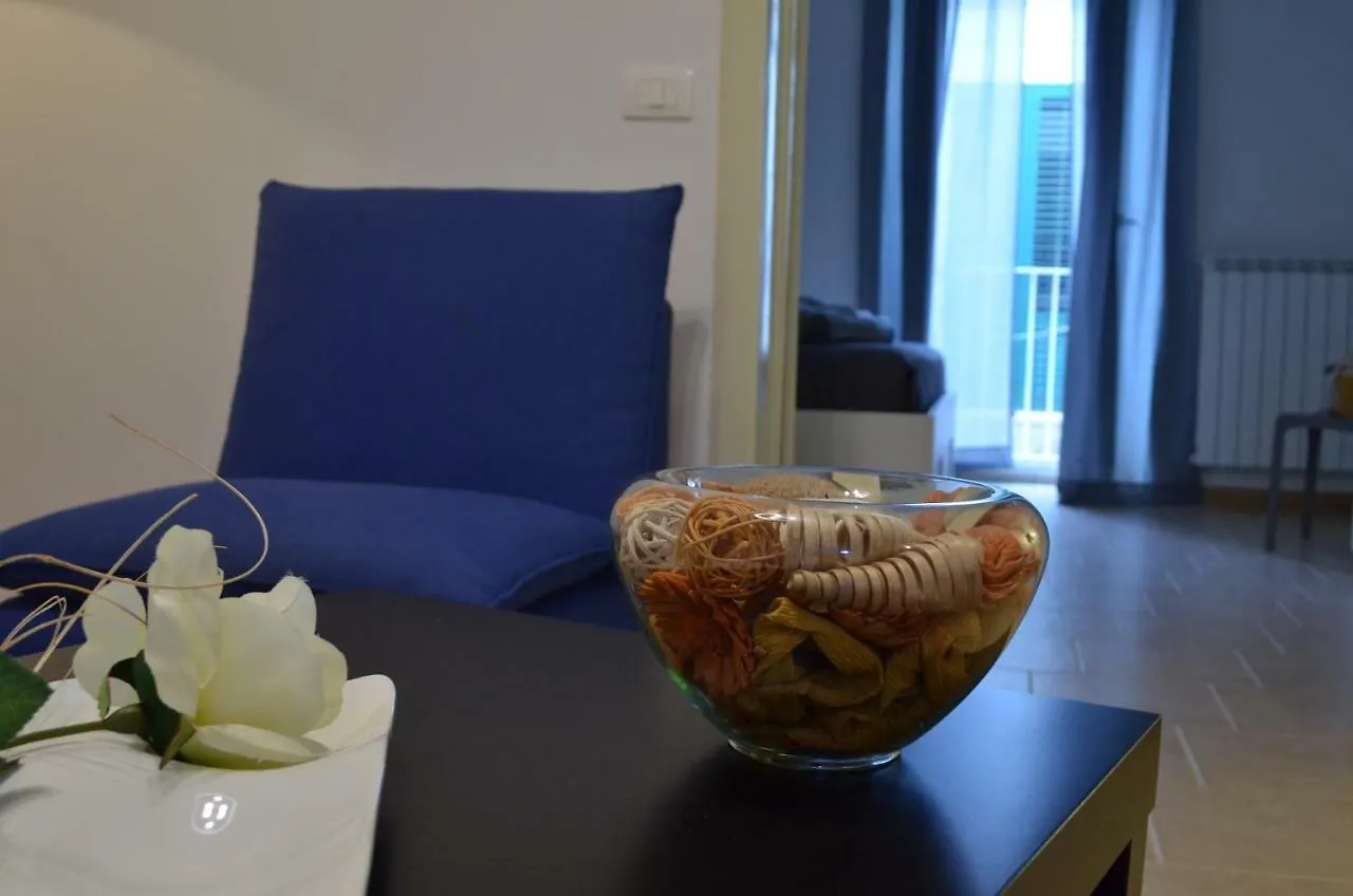 Izzhome Blue Ragusa Apartment